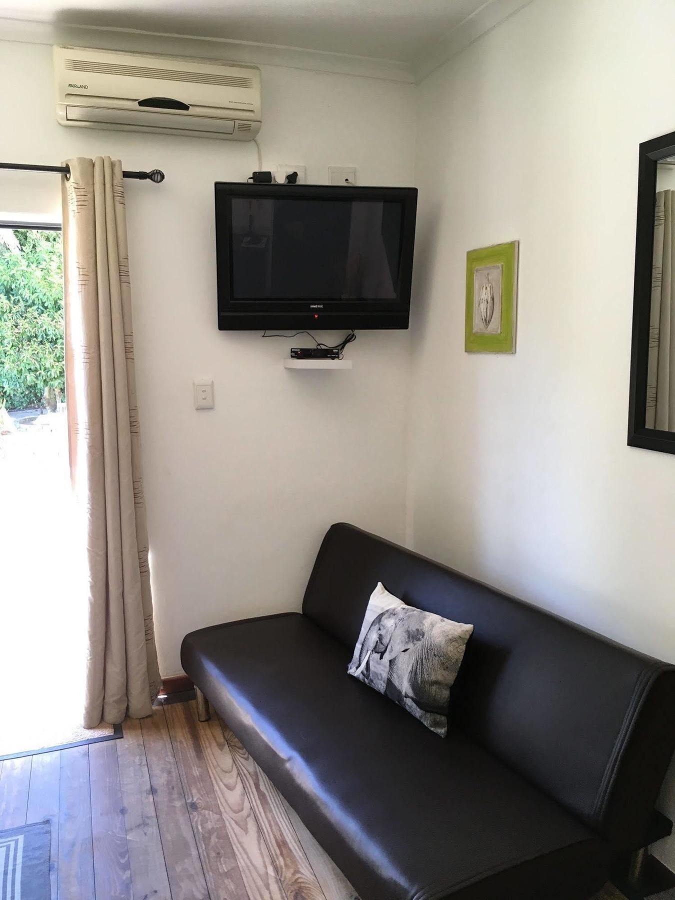 Ons Stee Bed And Breakfast Wellington Dış mekan fotoğraf