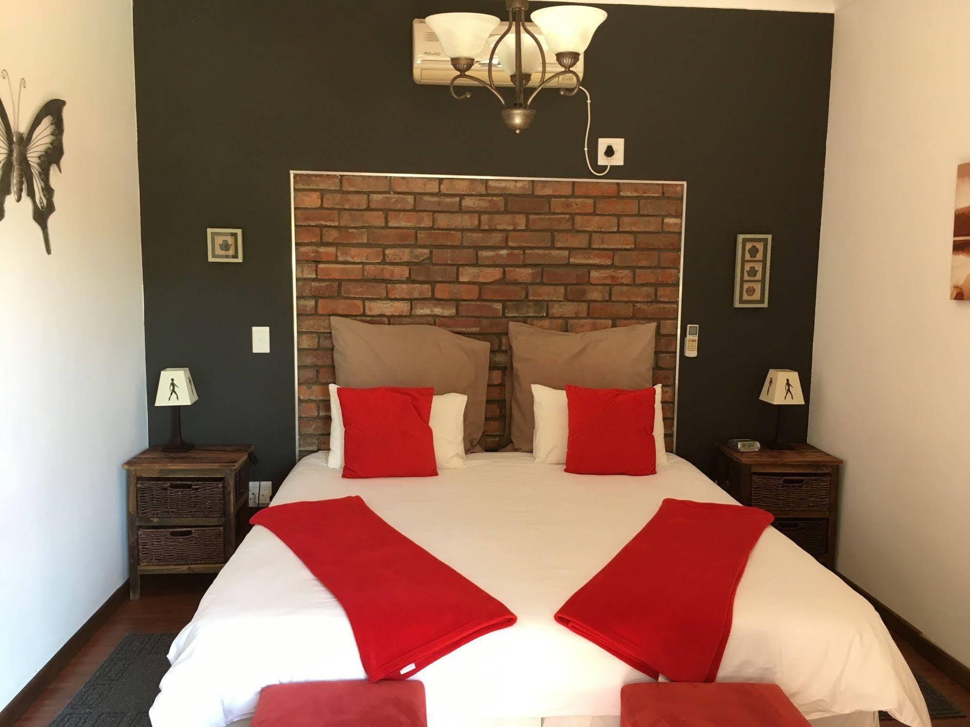 Ons Stee Bed And Breakfast Wellington Dış mekan fotoğraf